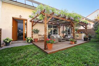  Maison  vendre 8 pices 202 m