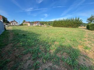 Vente Terrain A vendre - Terrain Plat de 2965 m² situé entre Buxy et St-Gengoux-le-National à SAINT-BOIL (71) Buxy