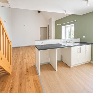  Appartement à louer 3 pièces 58 m²