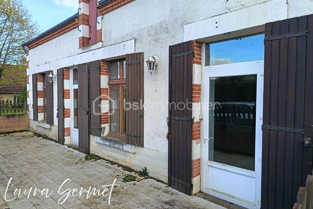 ? Longère de plain-pied  grand volume - 4 chambres  dépendances  grand terrain - a rénover