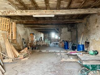  Maison à vendre 2 pièces 390 m²