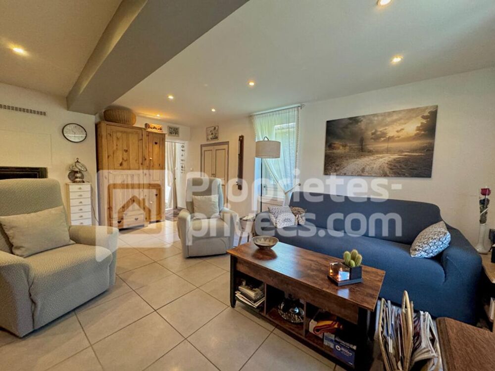 Maison Ria Sirach 7 pièce(s) 149 m2