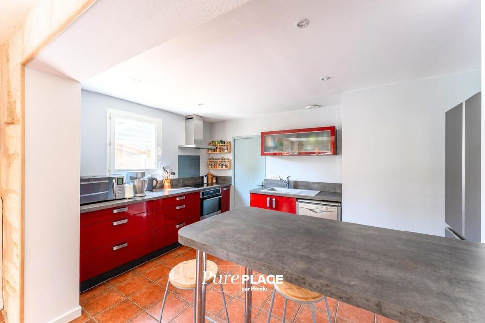 � vendre  Propri�t�/ch�teau Izon (33450)