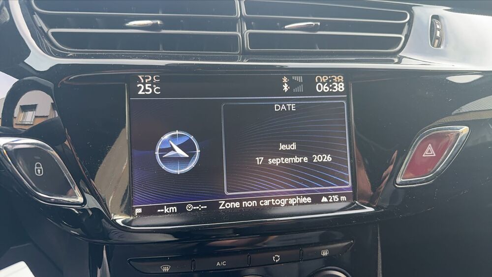 DS3 1.6 BlueHDi 120 Sport Chic 2015 occasion 38300 Bourgoin Jallieu