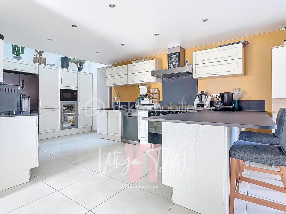 � vendre  Propri�t�/ch�teau Sancy (77580)