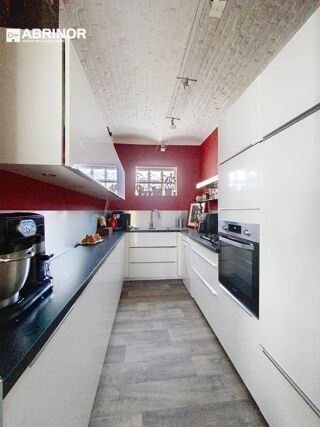  Maison � vendre 7 pi�ces 221 m�