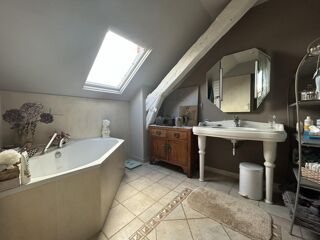  Appartement � vendre 5 pi�ces 130 m�