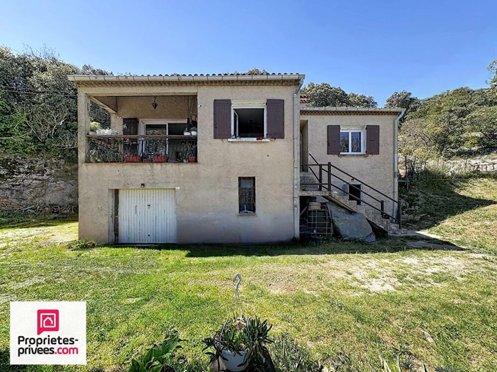 Villa avec grand garage sur 2360 m² de terrain divisible