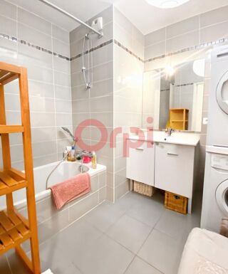  Appartement  louer 3 pices 84 m