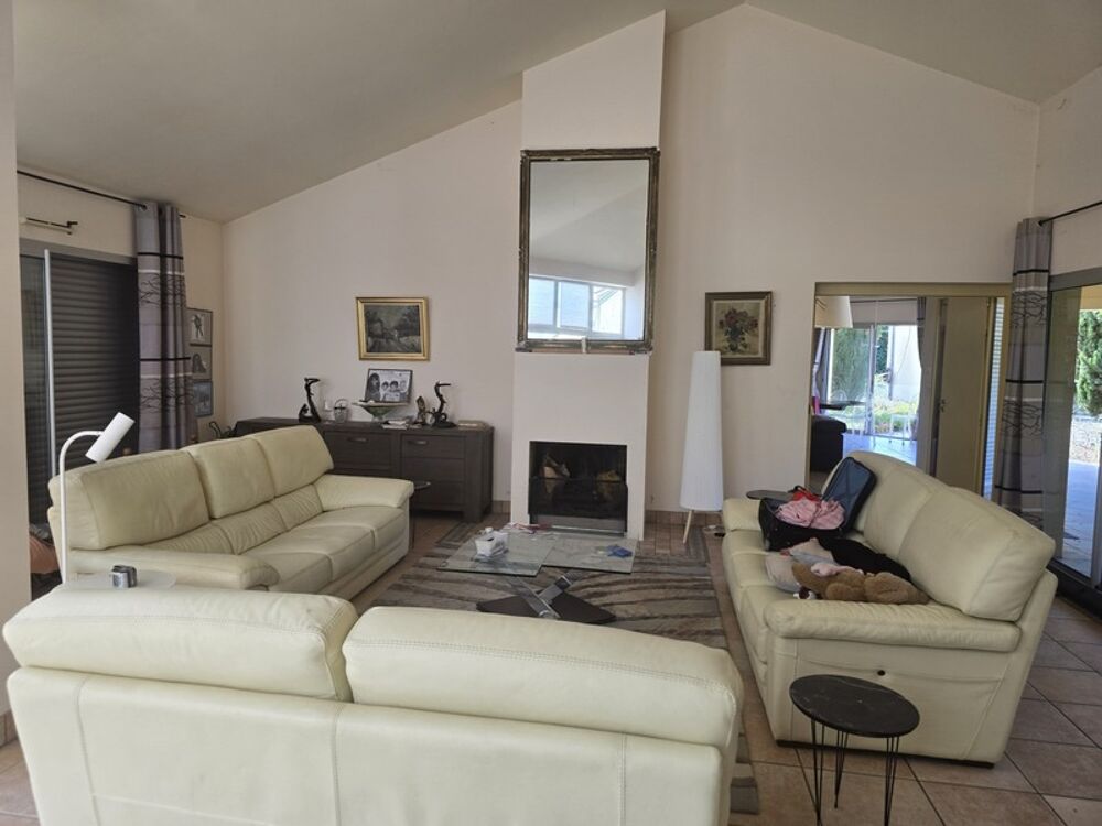 Maison à vendre 10 pièces TALMONT SAINT HILAIRE (85)