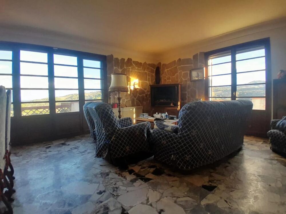 � vendre  Propri�t�/ch�teau Port-Vendres (66660)