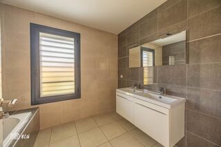  Maison � vendre 5 pi�ces 136 m�