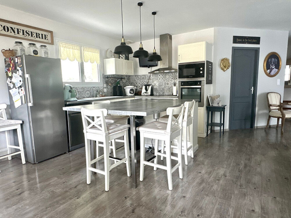 Vente Maison SAUMUR à 5mn en voiture du centre ville pavillon de plain-pied de 2016 classé A - 3 chambres - Jardin Distre