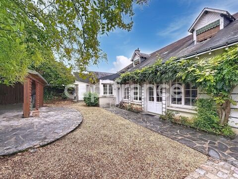   Maison familiale � Vouvray, 6 chambres Maison - 9 pi�ce(s) - 305 m�