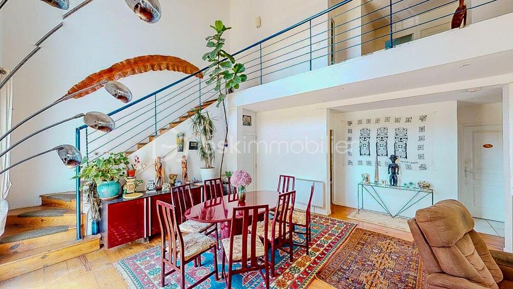 Maison mitoyenne avec piscine chauffée-Au calme, sans vis à vis avec jardin paysagé