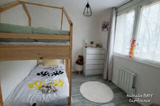  Appartement � vendre 4 pi�ces 81 m�