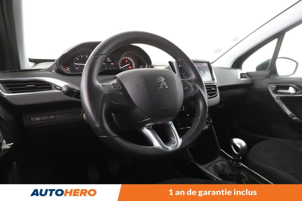 2008 1.2 PureTech Signature 110 ch 2019 occasion 92130 Issy-les-Moulineaux