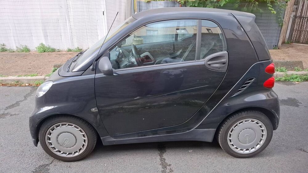 ForTwo 1.0 61 MHD BVA Pure 2012 occasion 93400 Saint Ouen Sur Seine