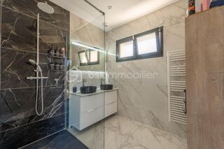  Maison à vendre 6 pièces 164 m²