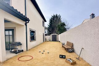  Maison à vendre 7 pièces 151 m²