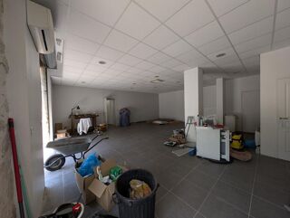  Immeuble  vendre 1 pice 161 m