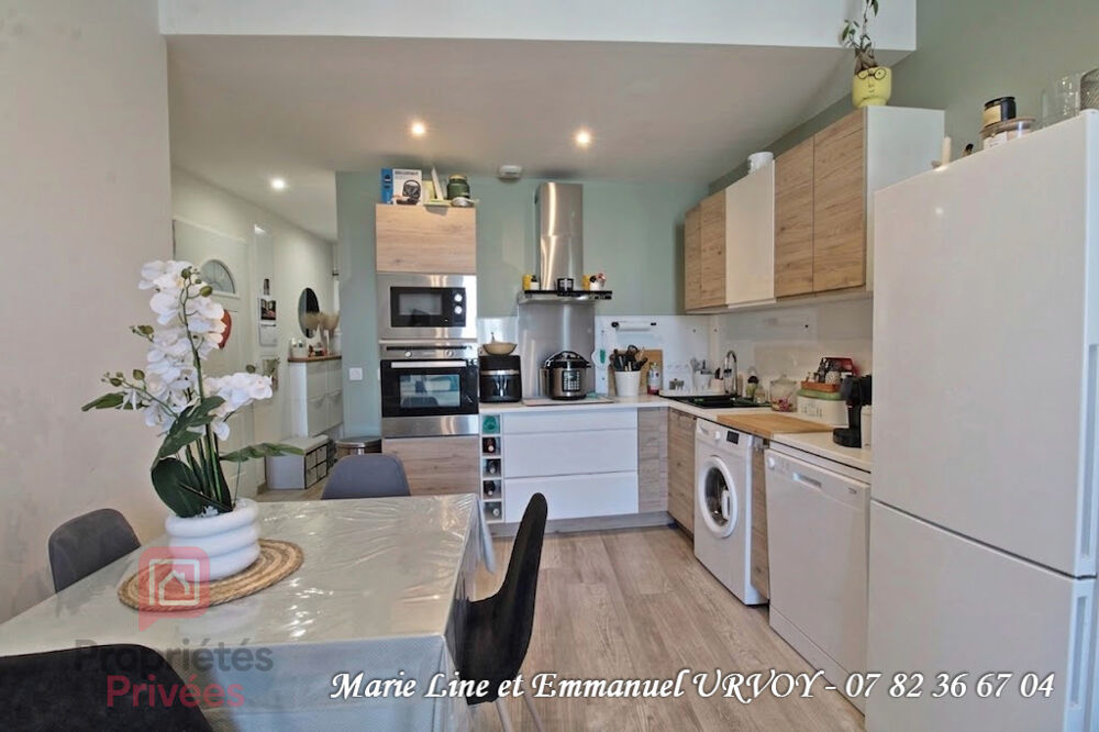 Barbentane 13570 ; Appartement T3 au 1er étage - 52 m² - parking -