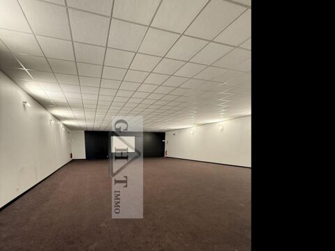 Local d'activit&eacute;s de 2190m2 a vendre SAINT DENIS 3700000 93210 Saint denis