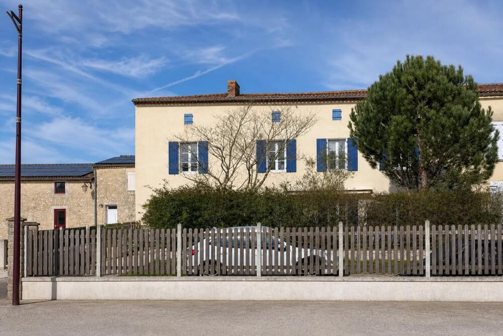 Belle maison en pierre XVIII? - 265m² Eymouthiers