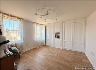  Propriété/château à vendre 8 pièces 235 m²