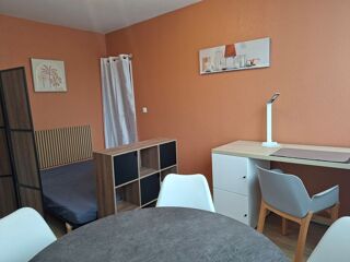  Appartement à louer 1 pièce 25 m²