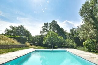  Villa à vendre 9 pièces 174 m²