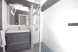  Appartement  vendre 2 pices 45 m