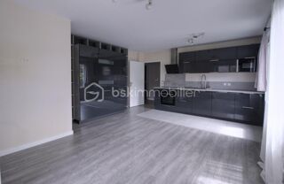  Appartement � vendre 4 pi�ces 79 m�