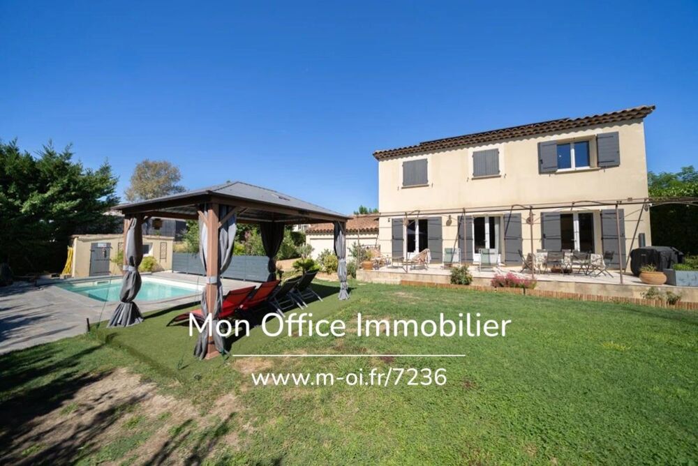 Vente Maison Référence : 7236-YAN - Villa 6 pièces- jardin-piscine-garage Eyguieres