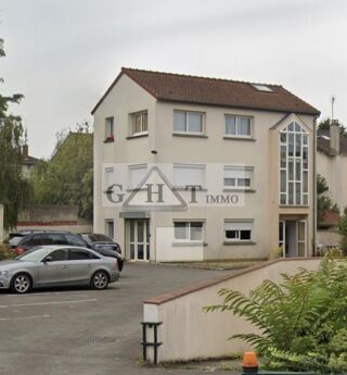  Immeuble � vendre 180 m�