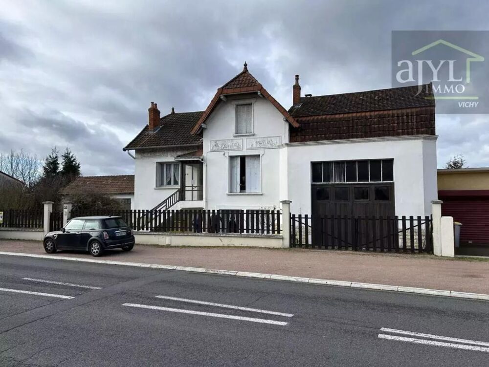 Maison 5 pièces 180 m² · à Abrest · 180 m² · 213 000 €