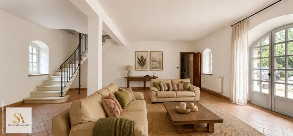Domaine de caractère de 304 m² sur plus de 60 hectares dun seul tenant  Entre nature, élégance et art de vivre