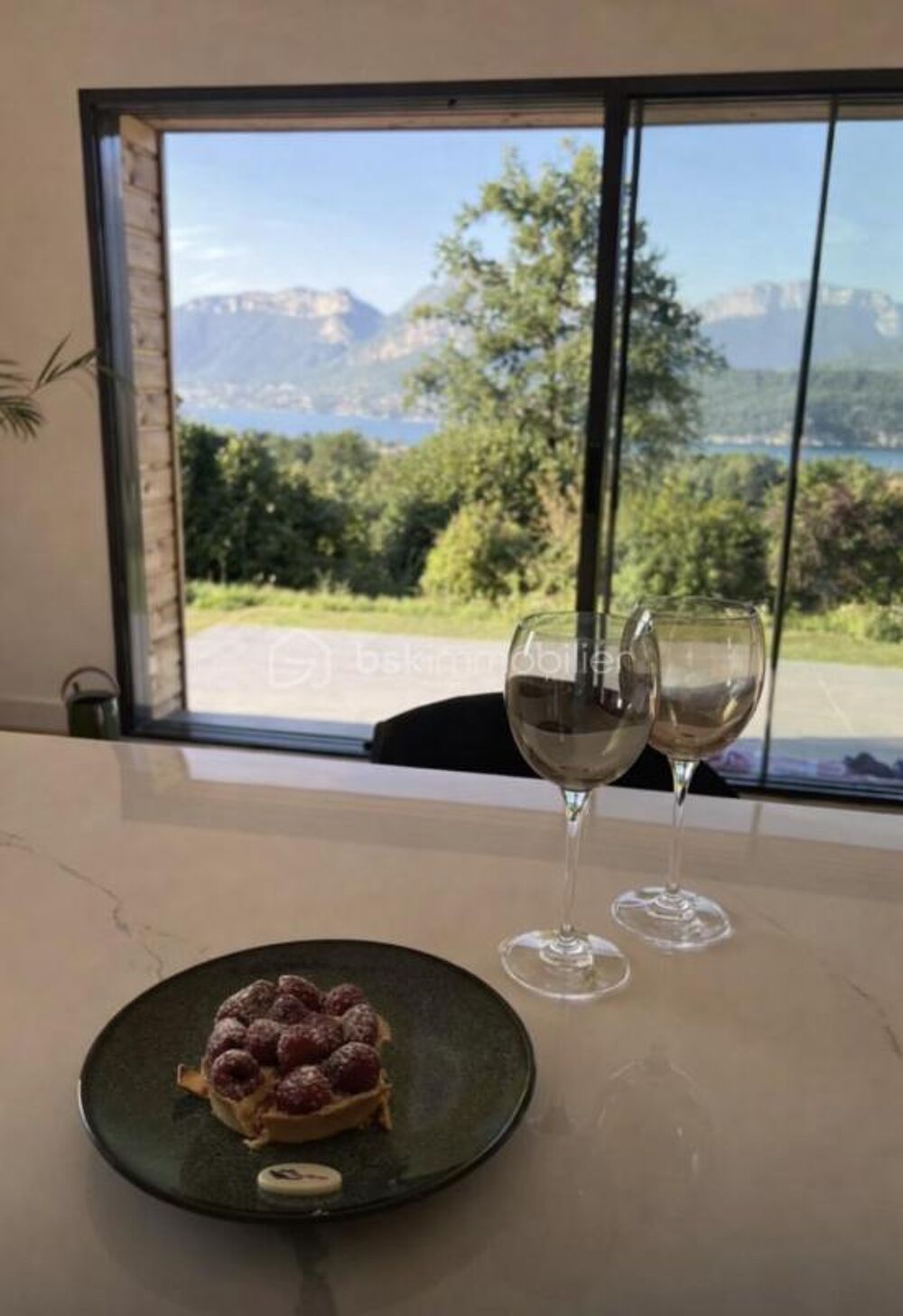 SUPERBE VILLA D ARCHITECTE SAINT JORIOZ / LAC ANNECY VUE LAC
