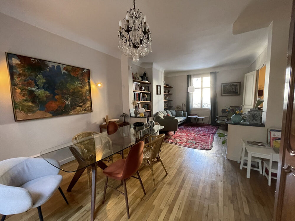 TOURS - QUARTIER FEBVOTTE- Maison de Famille de 4 Chambres idéalement située, proche commerces et écoles