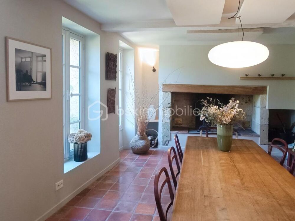 à vendre  Propriété/château Condom (32100)