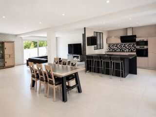  Maison à vendre 5 pièces 168 m²