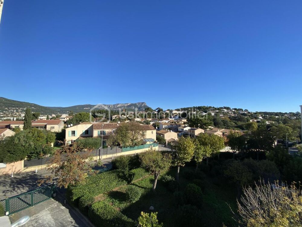 Vente Appartement EXCLUSIVITE !!! *** APPARTEMENT TRAVERSANT AVEC CAVE DERNIER ETAGE TOULON *** Toulon