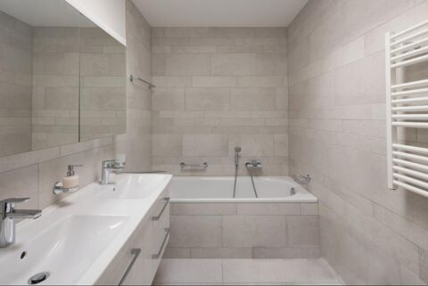  Appartement � vendre 4 pi�ces 85 m�