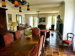  Villa à vendre 11 pièces 336 m²