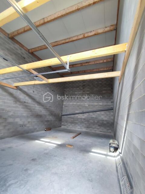 AURAY LOCATION CELLULE ARTISANALE 1320 56400 Auray