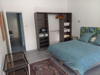  Appartement à louer 3 pièces 75 m²
