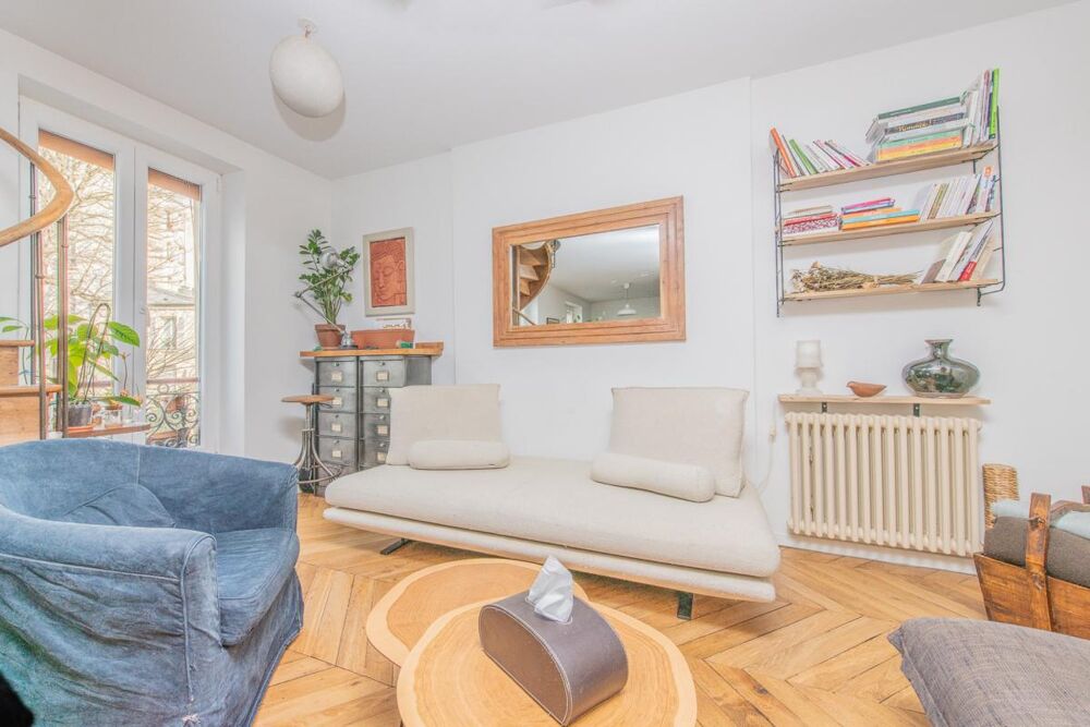 Vente Appartement Cœur de la butte Montmartre - Appartement duplex 3 pièces Paris 18