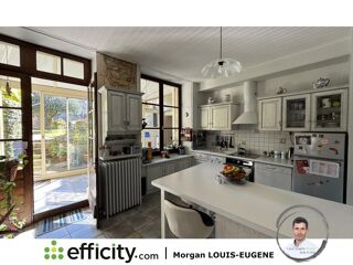  Maison à vendre 10 pièces 282 m²
