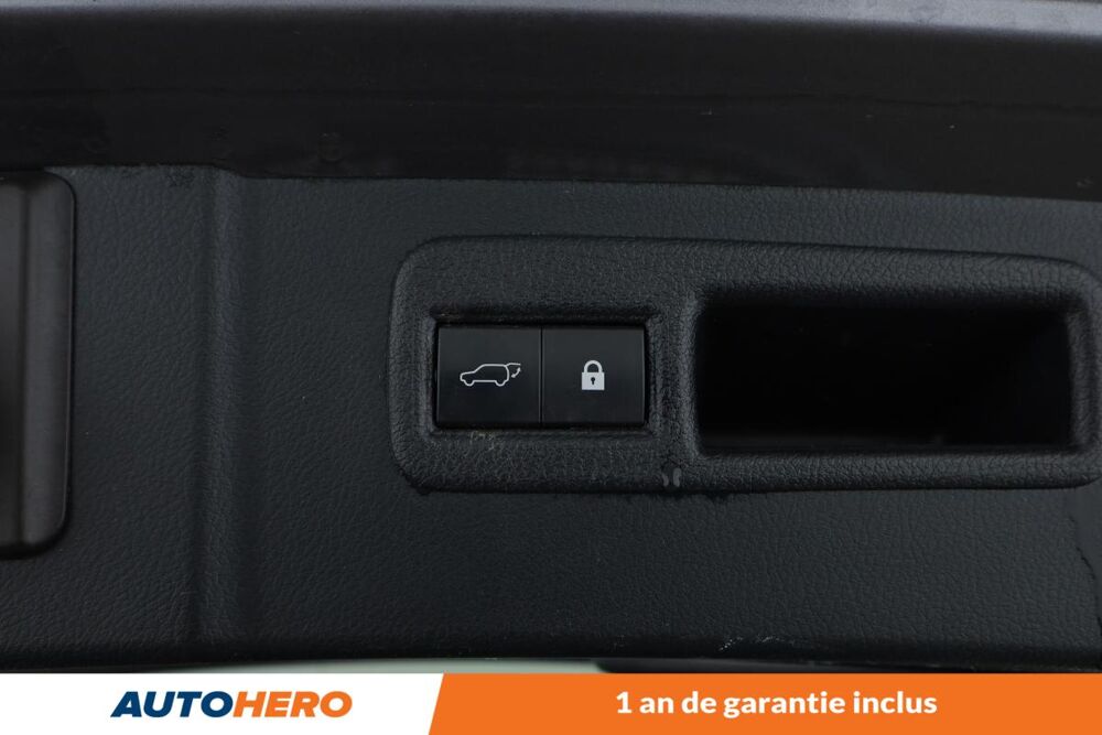 NX 300h Luxe 4WD Auto 197 ch 2018 occasion 92130 Issy-les-Moulineaux