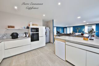  Maison à vendre 10 pièces 260 m²